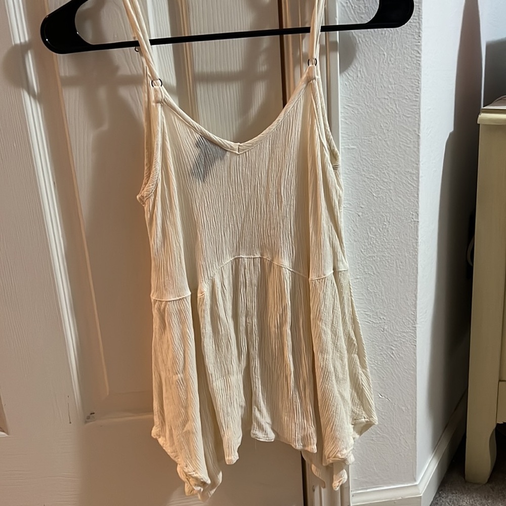 Flowy Tank - Picture 3 of 5